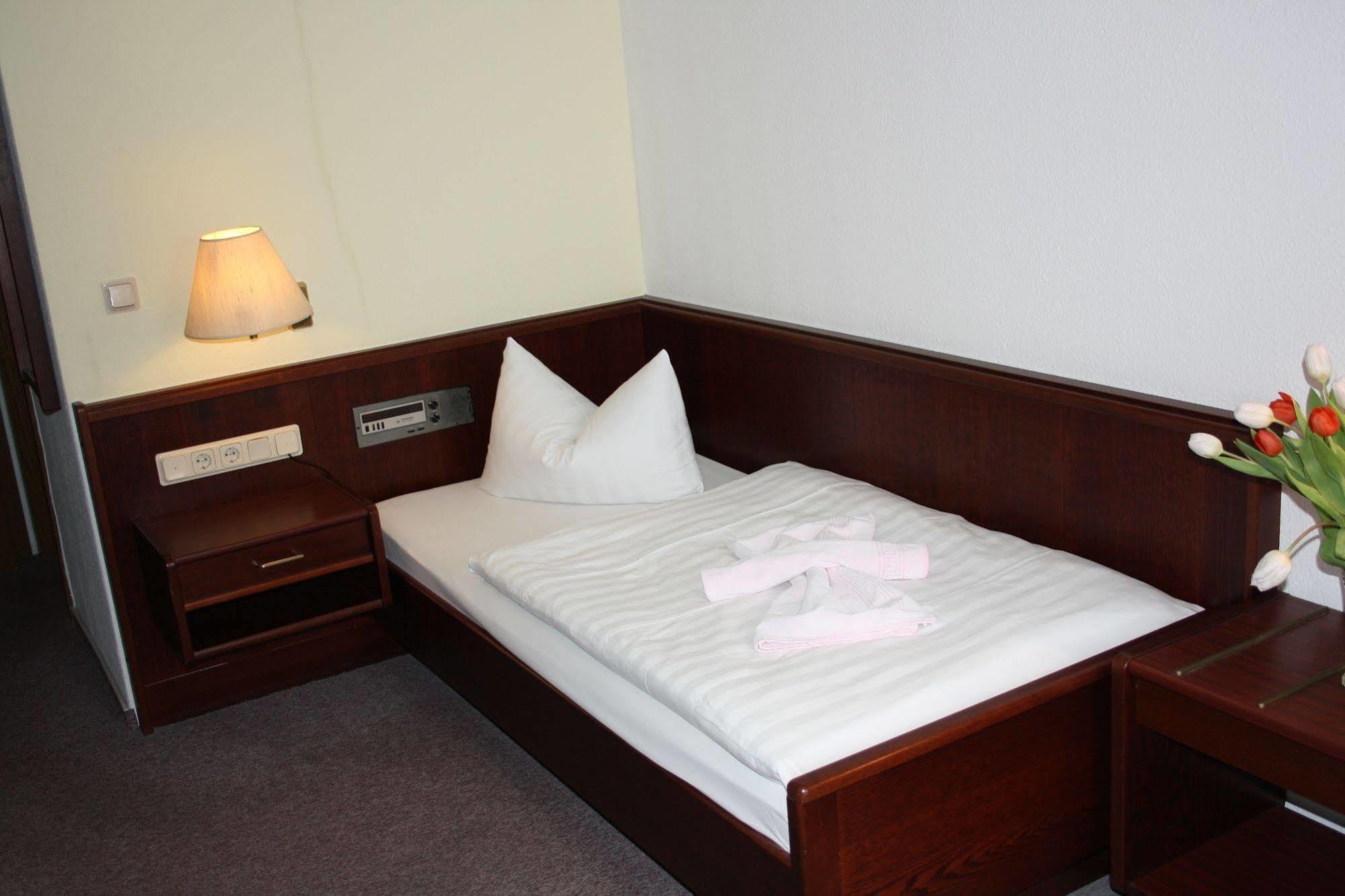 Hotel Zur Hoffnung Werther  ภายนอก รูปภาพ